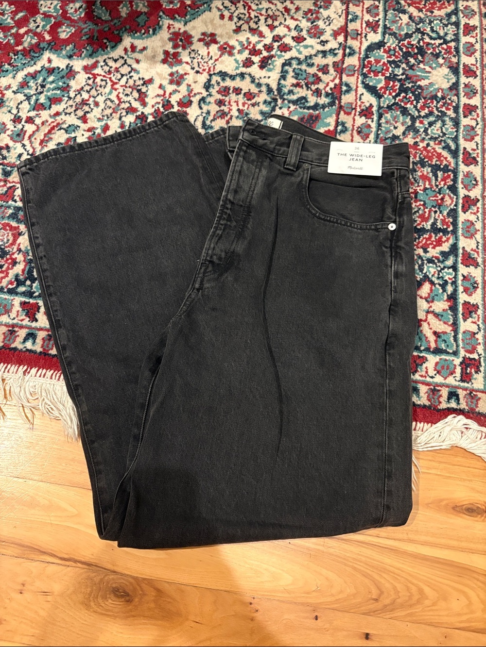 Madewell Men's Relaxed Wide-Leg Jeans in Black Wash